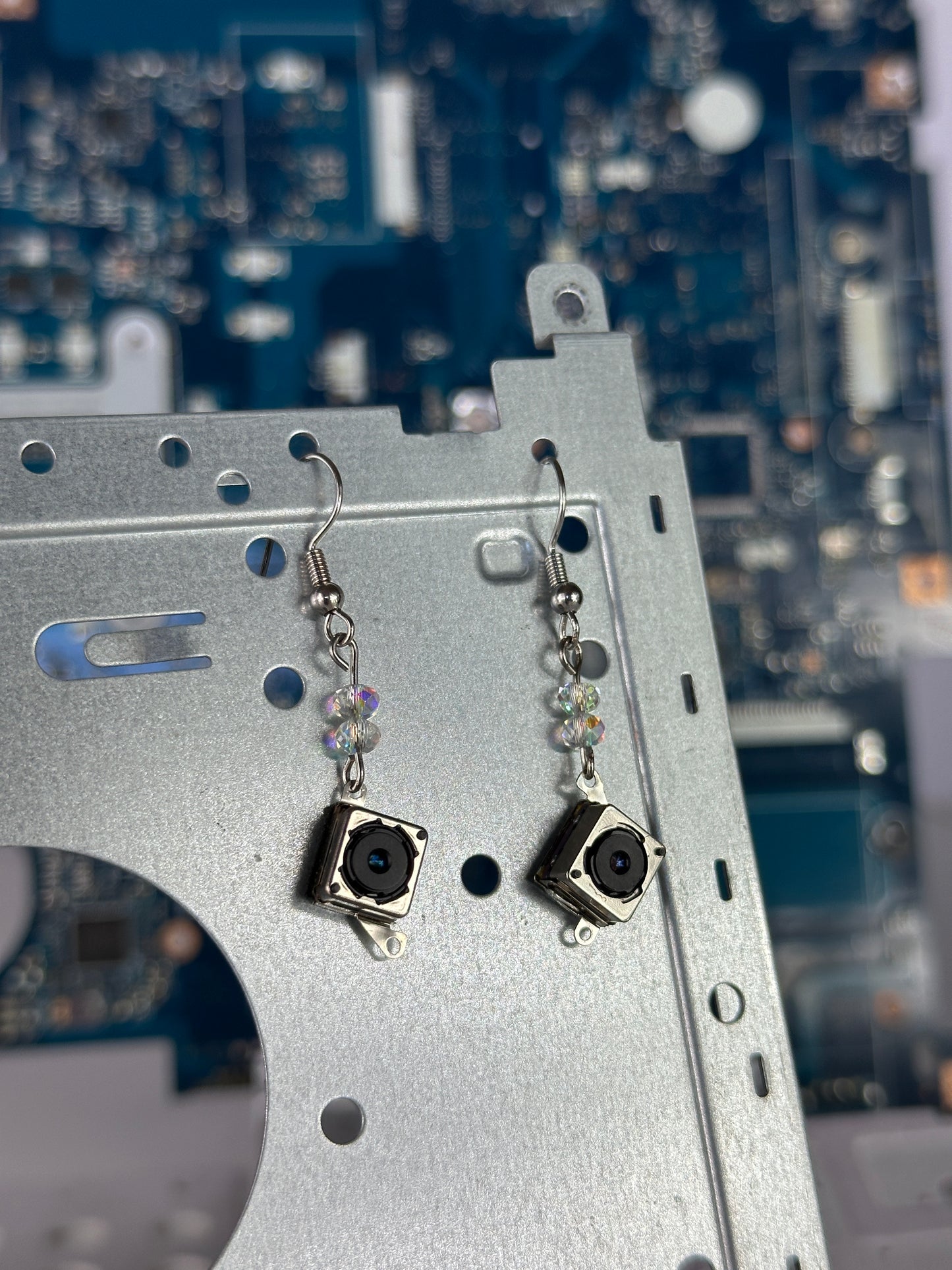 Focus Gem Earrings